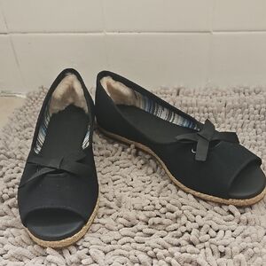 UGG Black Peep-Toe Flats with Bow